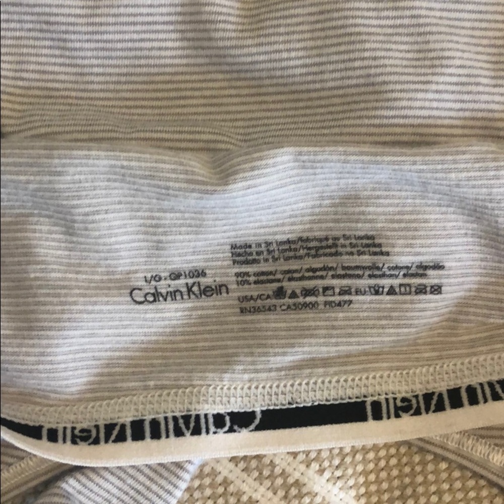 Calvin Klein Sports Bra - Picture 3 of 3